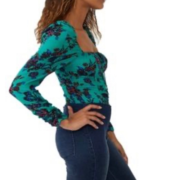 Free People Hilary Printed Top NWT - Picture 2 of 12